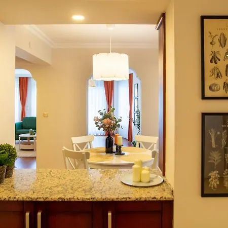 Apartment Balcony & Sea View Flat In Karsiyaka Izmir